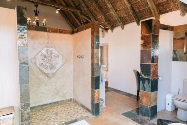 Tshukudiba Game Lodge Tom Burke Zewnętrze zdjęcie