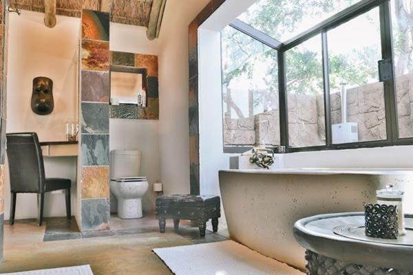Tshukudiba Game Lodge Tom Burke Zewnętrze zdjęcie