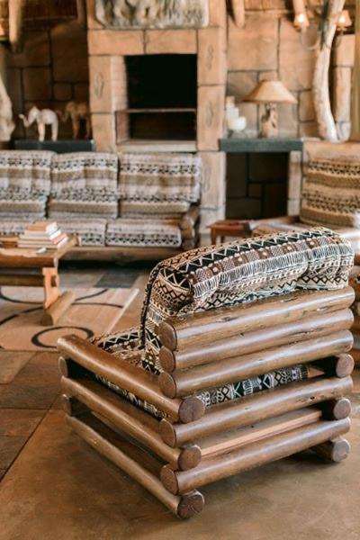Tshukudiba Game Lodge Tom Burke Zewnętrze zdjęcie