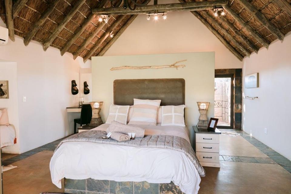 Tshukudiba Game Lodge Tom Burke Zewnętrze zdjęcie